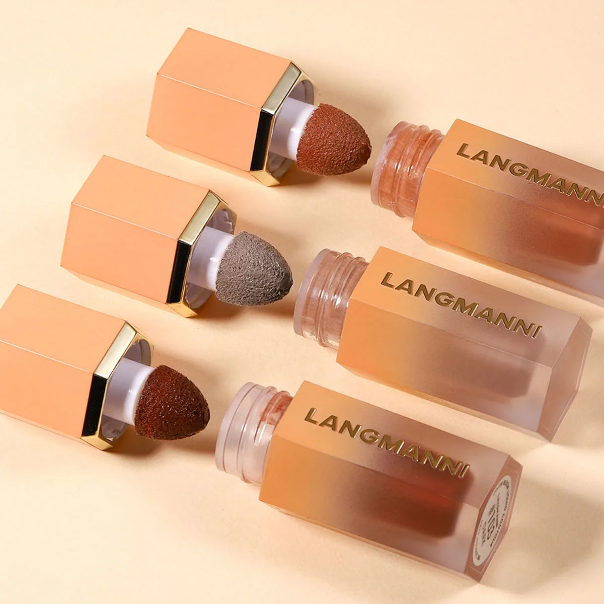 Tri-color liquid contour