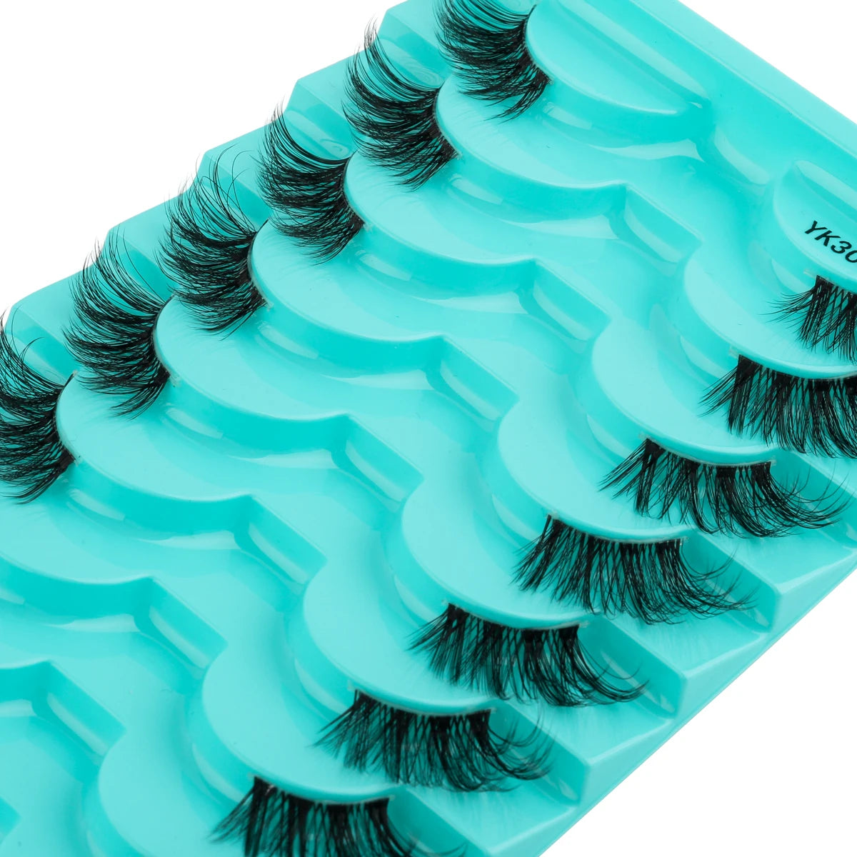 pairs of half eyelashes