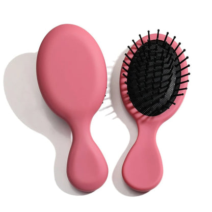 Straight and curly hair styling comb